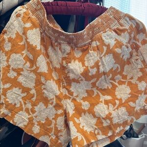 Briggs ladies linen blend pull on shorts size L